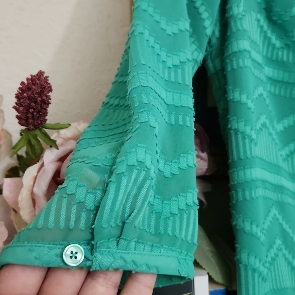 Green Knit Talbots Blouse Sheer sleeve Abstract Pattern Medium career party - Picture 2 of 8